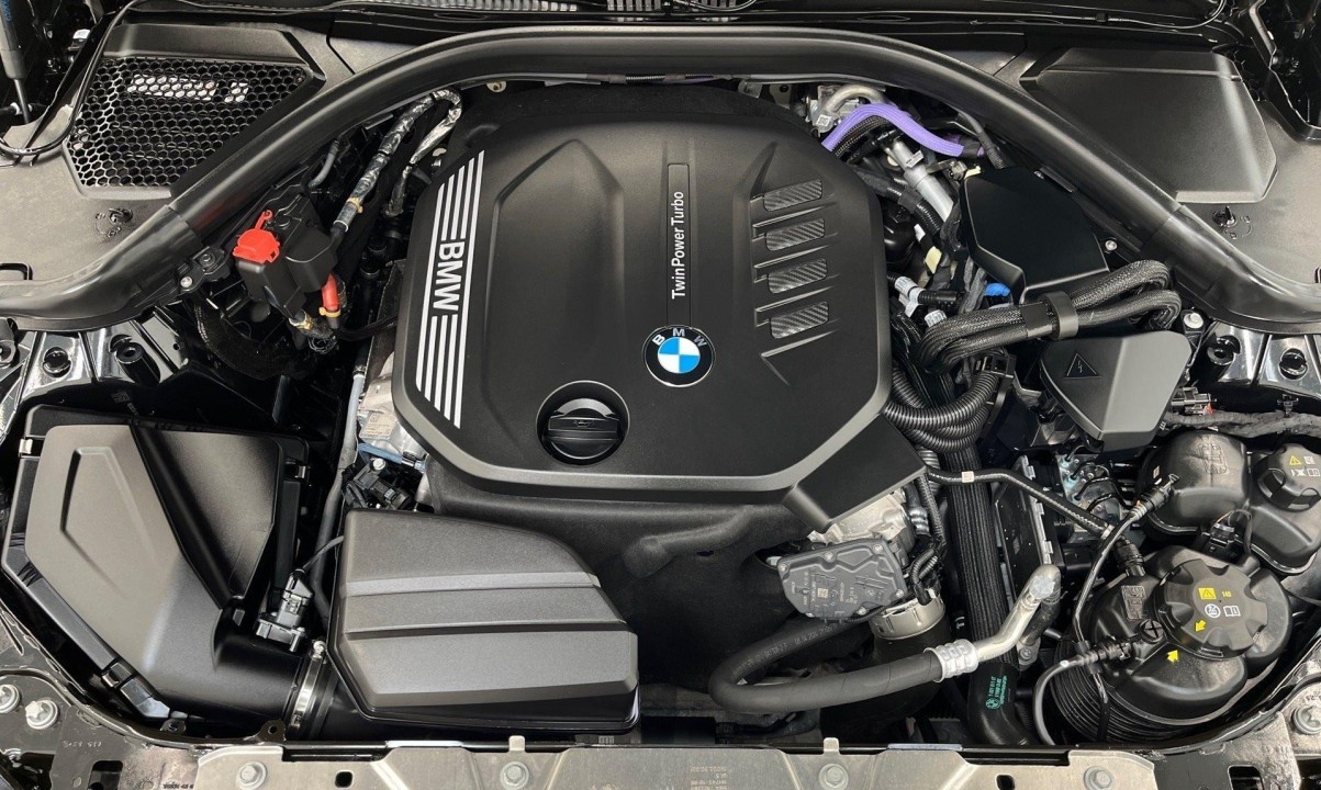 BMW Seria 3 xDrive320d - foto 9