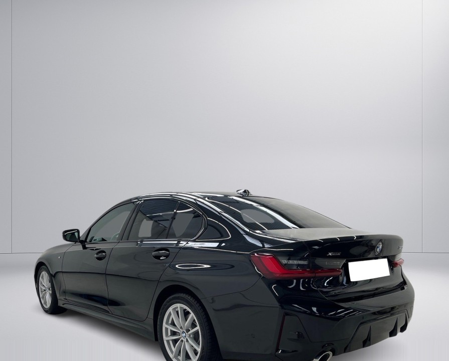 BMW Seria 3 xDrive320d (4)