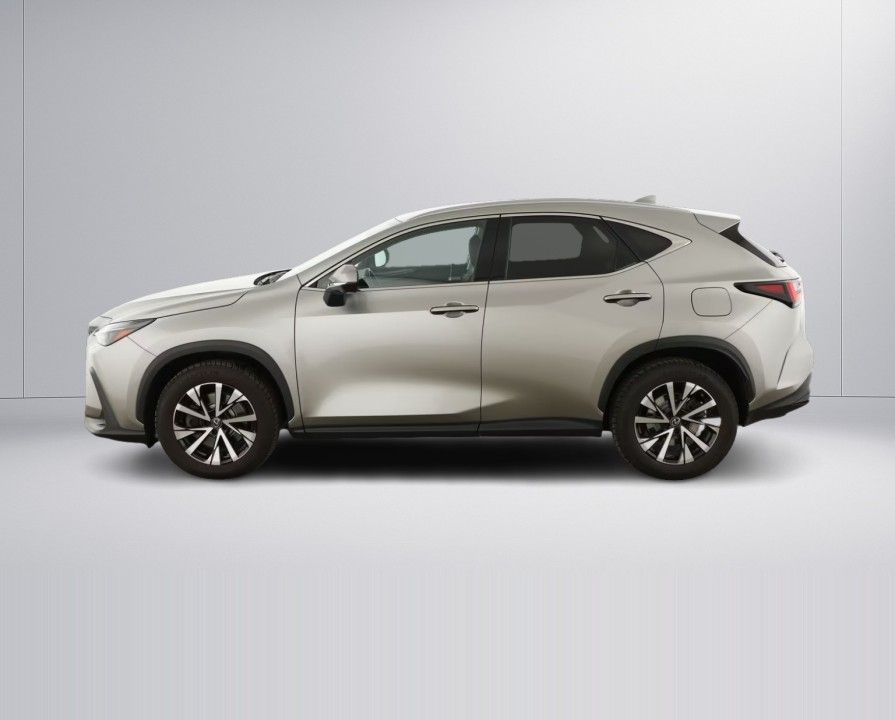Lexus Seria NX 450h+ - foto 6