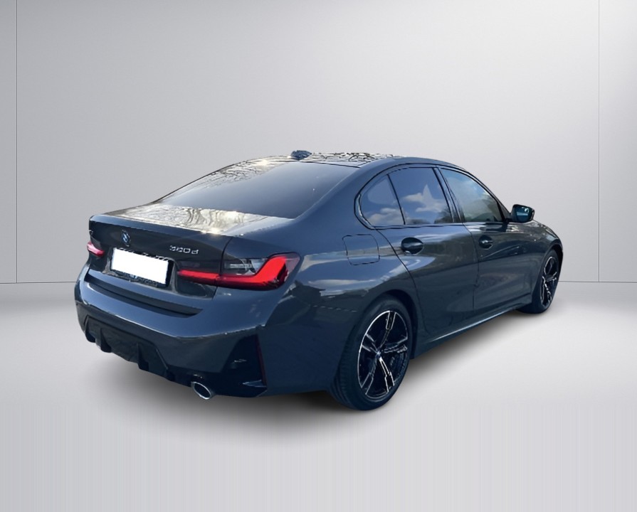 BMW Seria 3 320d xDrive (2)