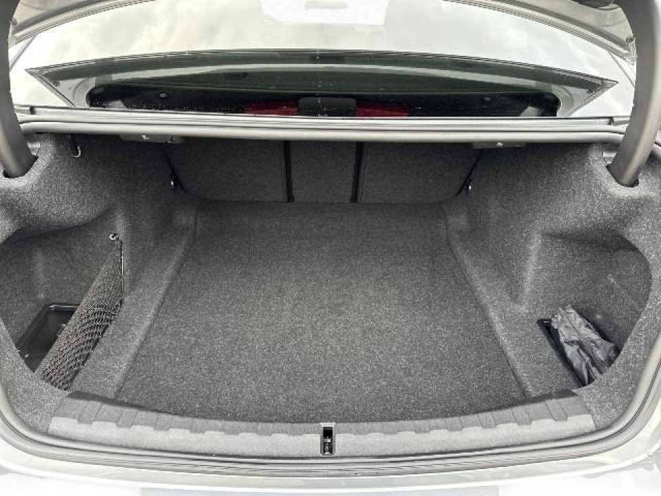 BMW Seria 3 320d xDrive - foto 11