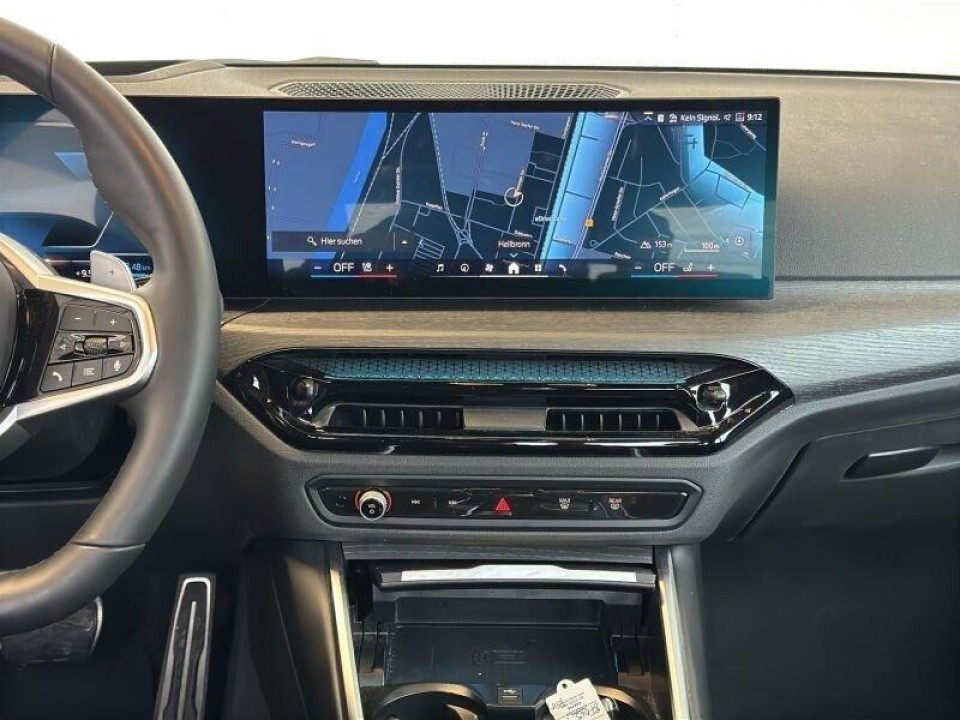 BMW Seria 3 330e - foto 8