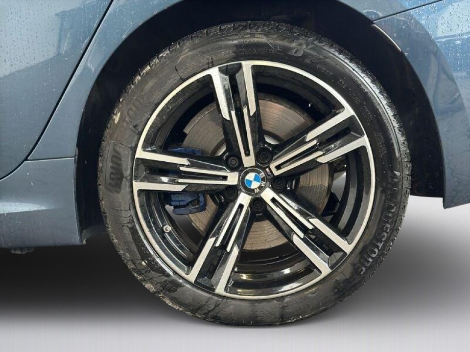 BMW Seria 3 330e - foto 10