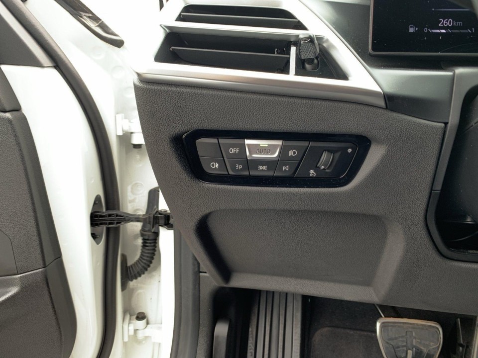 BMW Seria 3 320i - foto 19