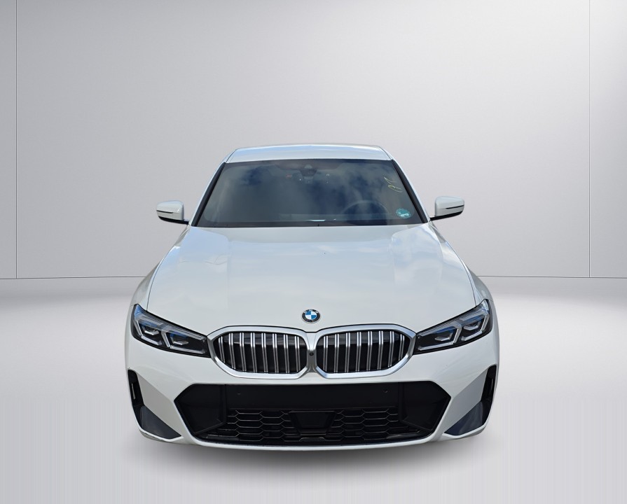 BMW Seria 3 320d - foto 8
