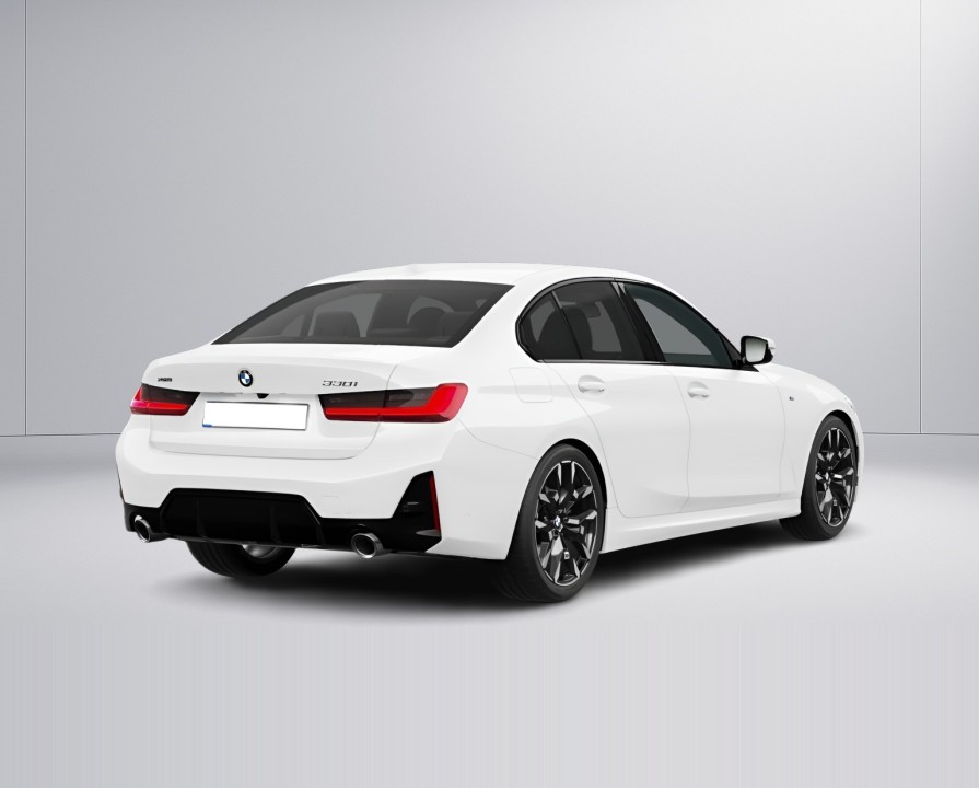 BMW Seria 3 330i xDrive (5)