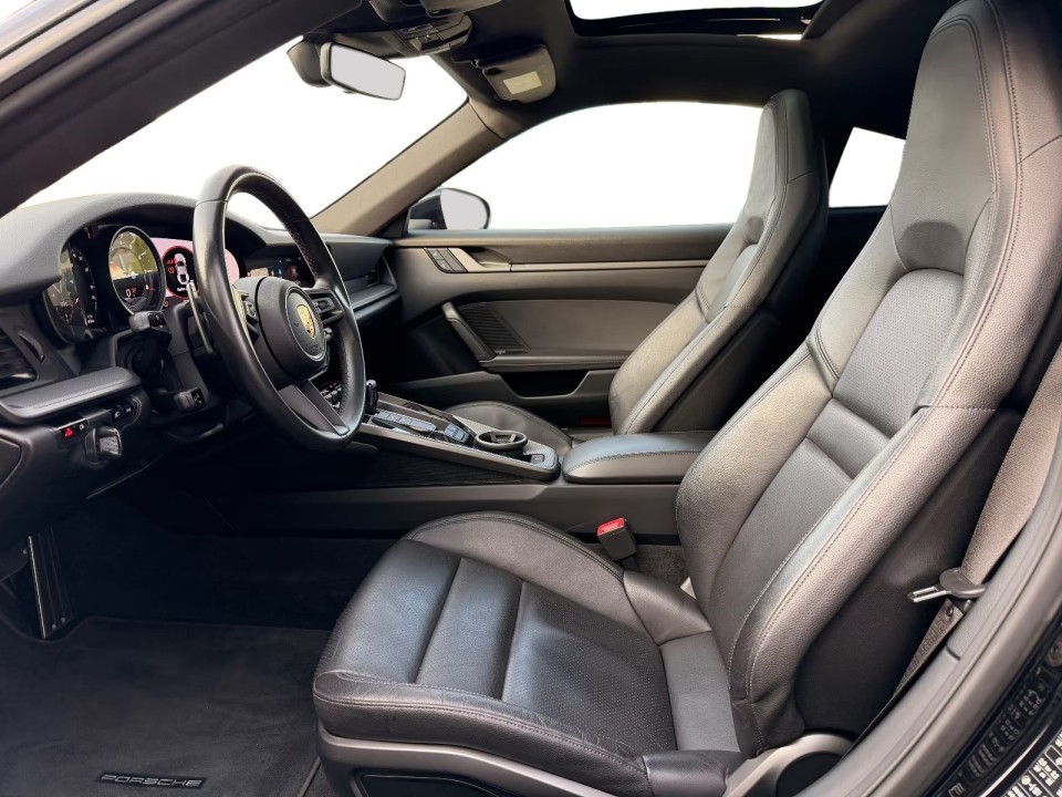 Porsche 911 Carrera - foto 17