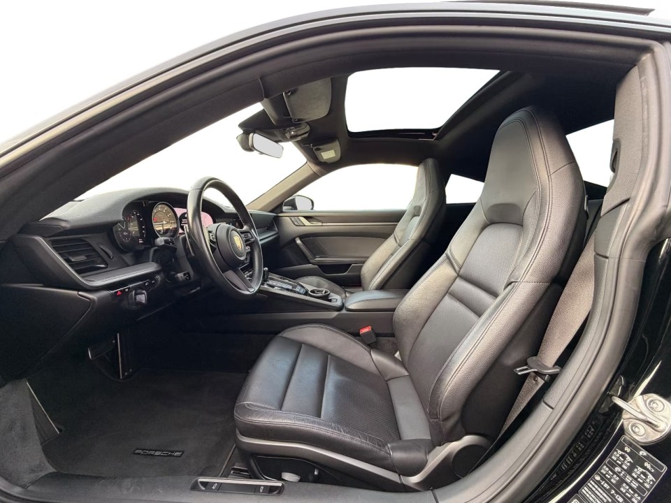 Porsche 911 Carrera - foto 18
