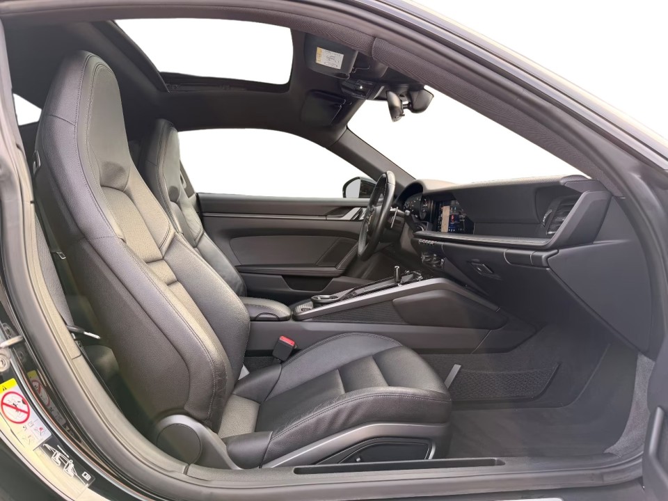 Porsche 911 Carrera - foto 22