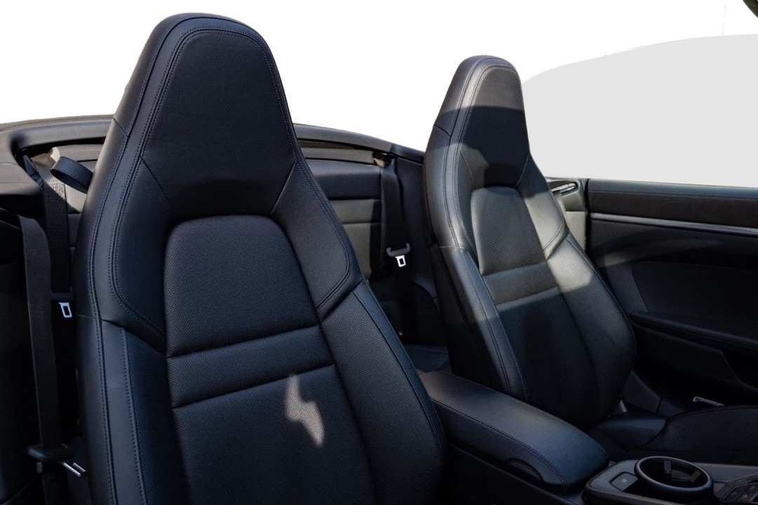 Porsche 911 Carrera 4 - foto 12