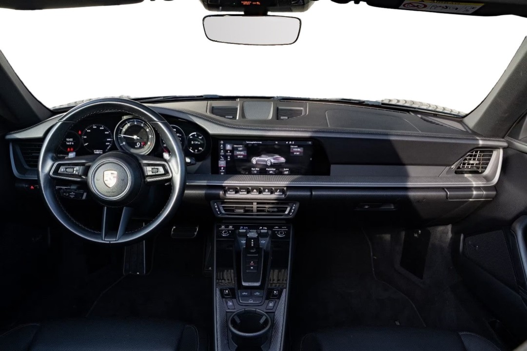 Porsche 911 Carrera 4 - foto 14