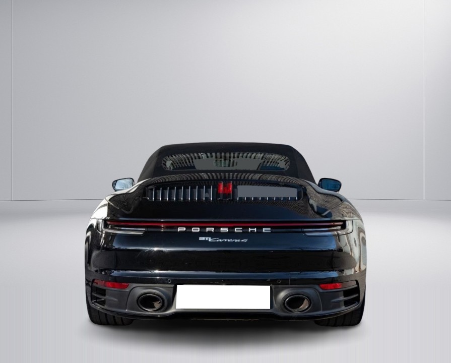 Porsche 911 Carrera 4 - foto 9