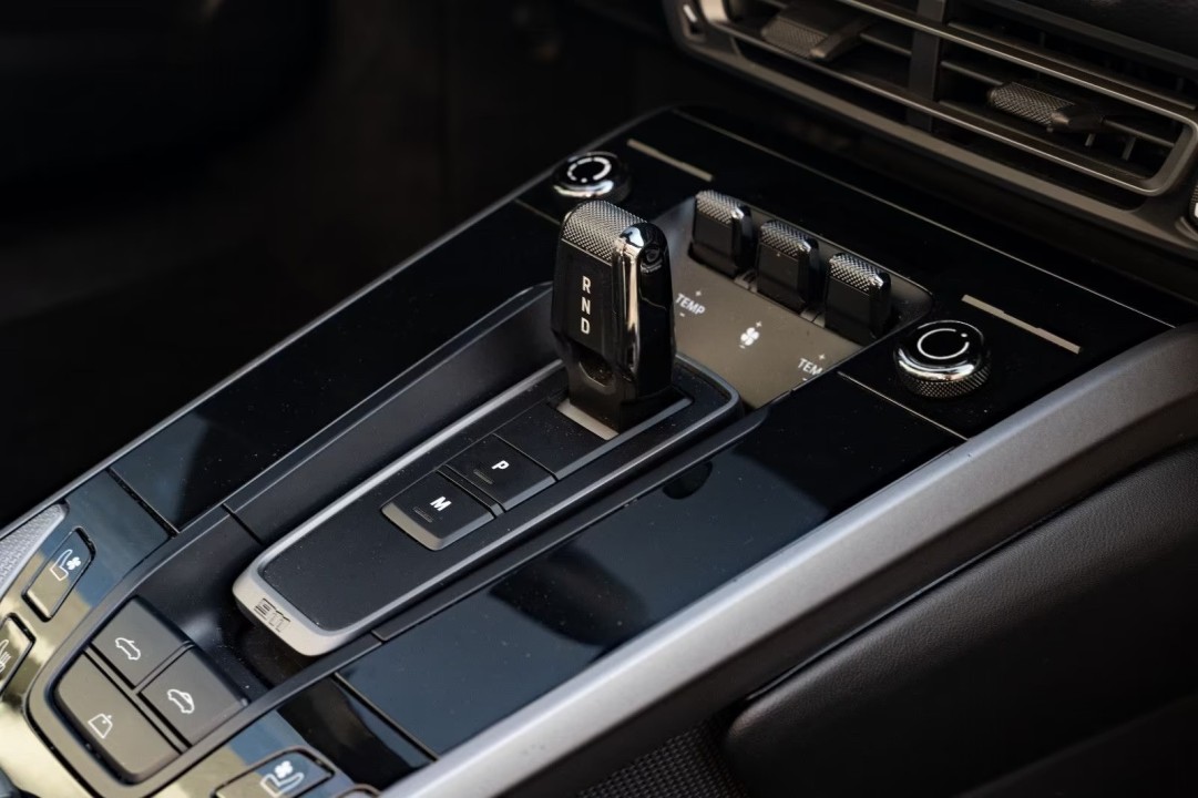 Porsche 911 Carrera 4 - foto 17