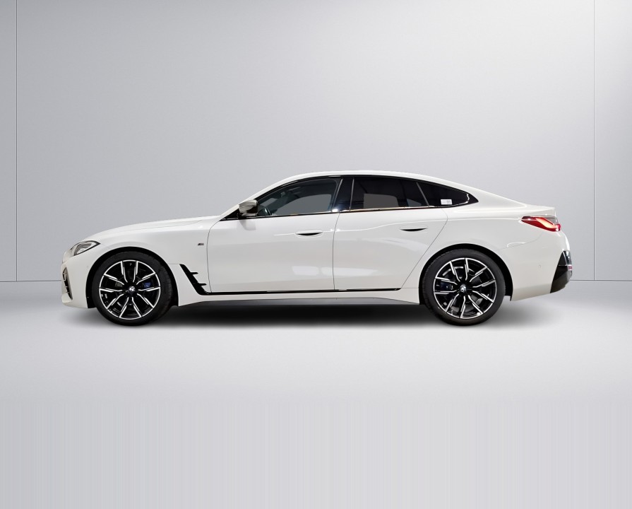 BMW Seria 4 M440i xDrive Gran Coupe (2)