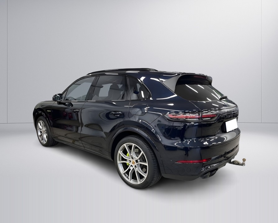 Porsche Cayenne E-Hybrid Platinum Edition (5)