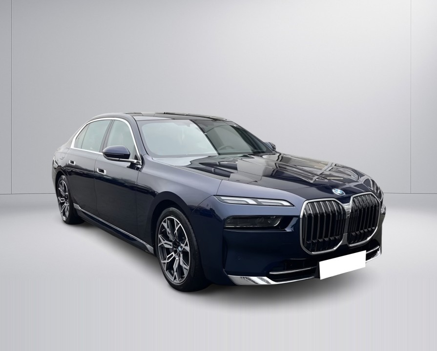 BMW Seria 7 xDrive750e