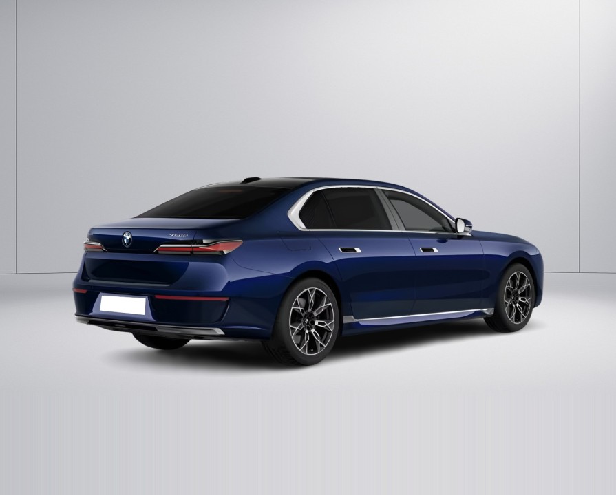 BMW Seria 7 xDrive750e (3)