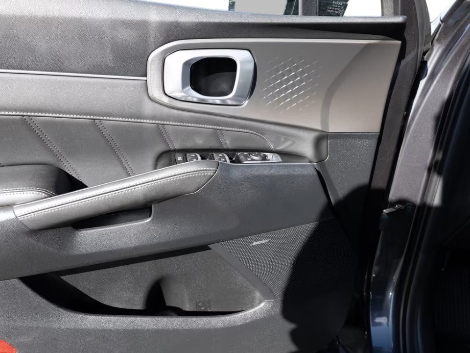 Kia Sorento - foto 20