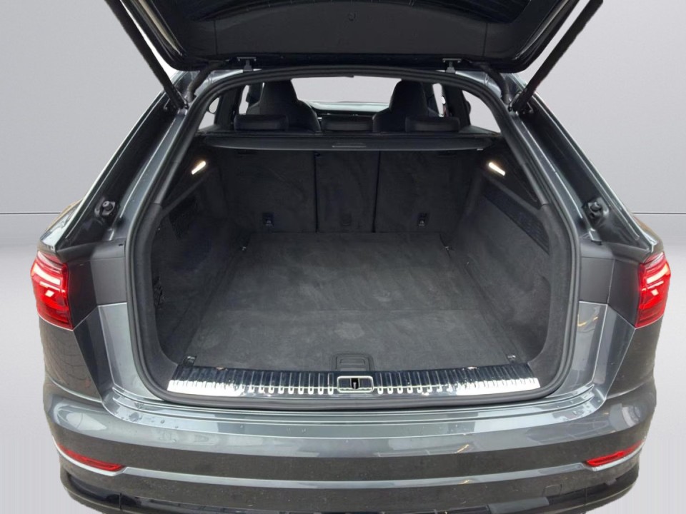 Audi SQ8 TFSI quattro tiptronic - foto 16