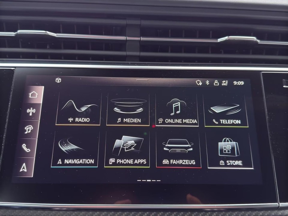 Audi SQ8 TFSI quattro tiptronic - foto 11