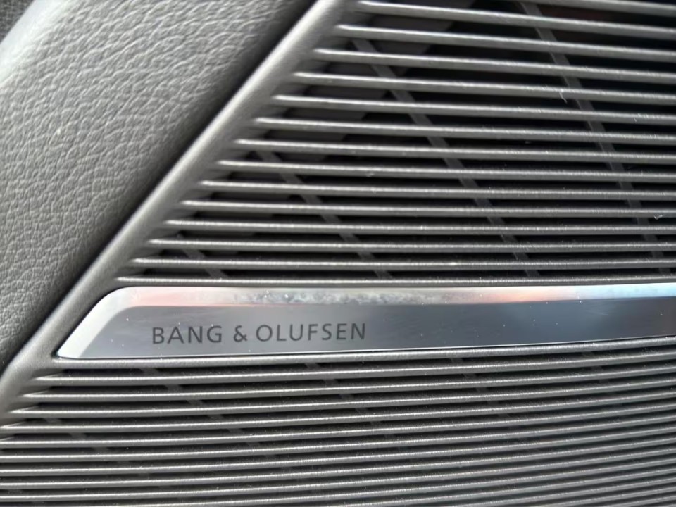 Audi SQ8 TFSI quattro tiptronic - foto 15