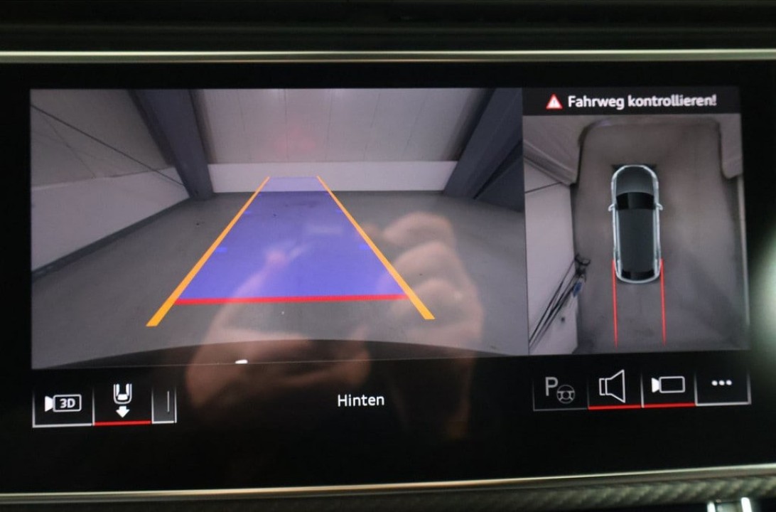 Audi RS Q8 Performance - foto 12