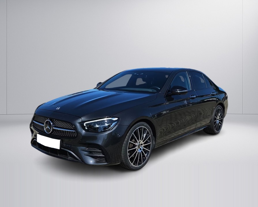 Mercedes-Benz E 220d 4MATIC AMG (4)
