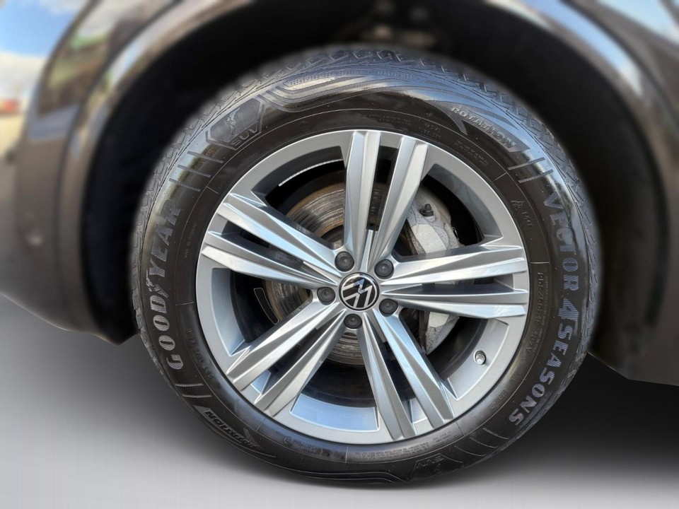 Volkswagen Touareg R-Line - foto 17