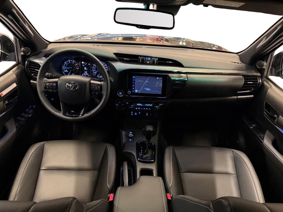 Toyota Hilux Invincible - foto 13