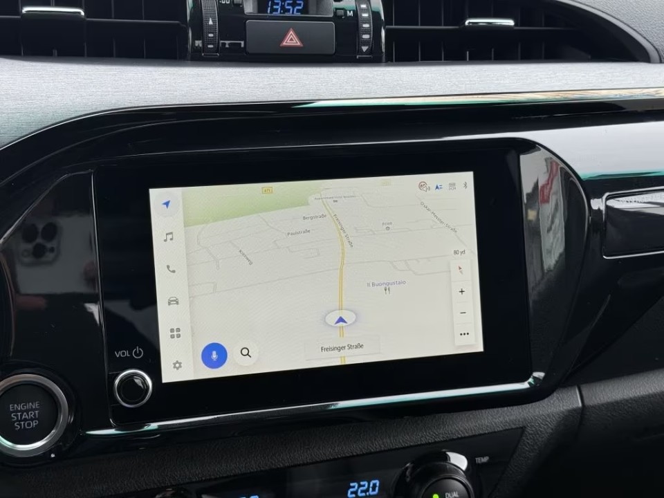 Toyota Hilux Invincible - foto 13
