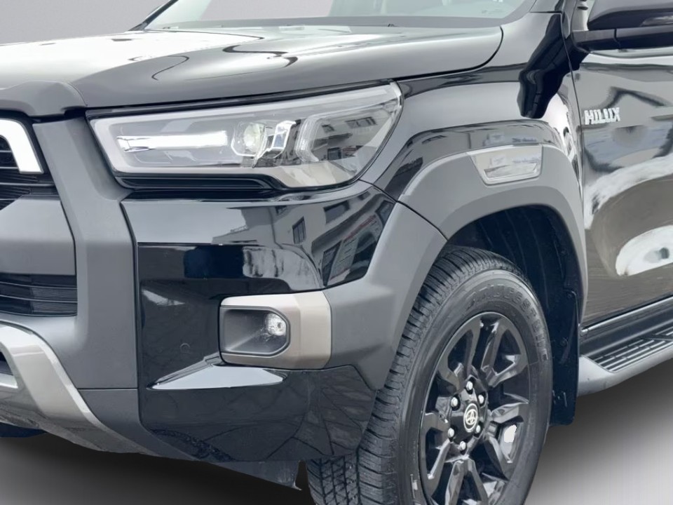 Toyota Hilux Invincible - foto 19