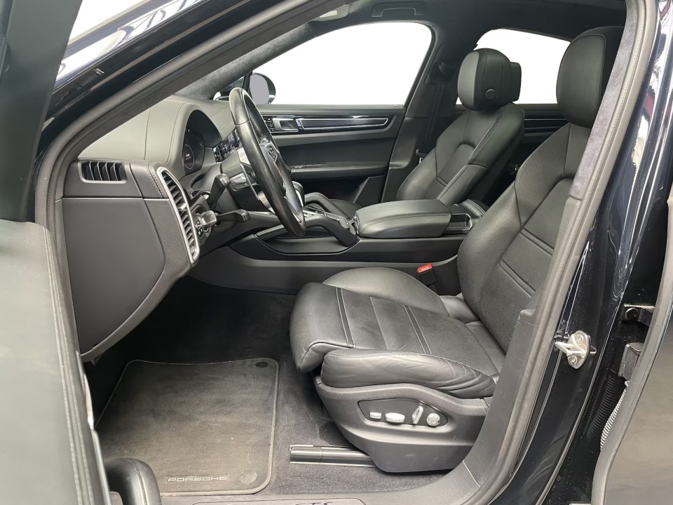 Porsche Cayenne Coupe GTS - foto 7