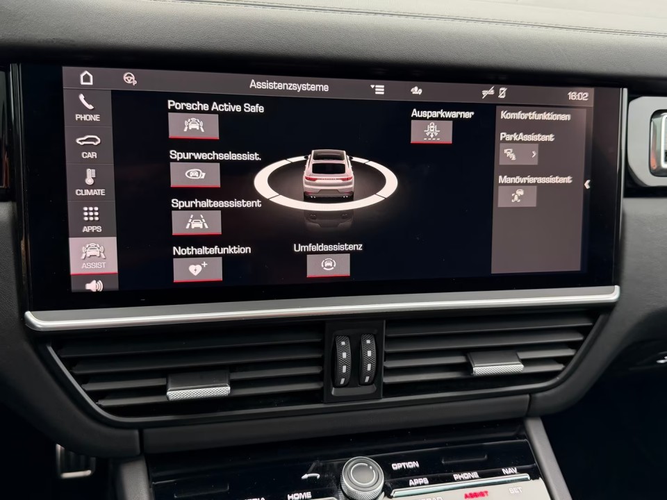 Porsche Cayenne Coupe GTS - foto 31