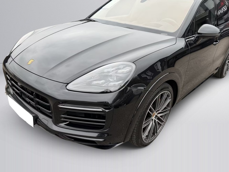 Porsche Cayenne Coupe GTS - foto 44