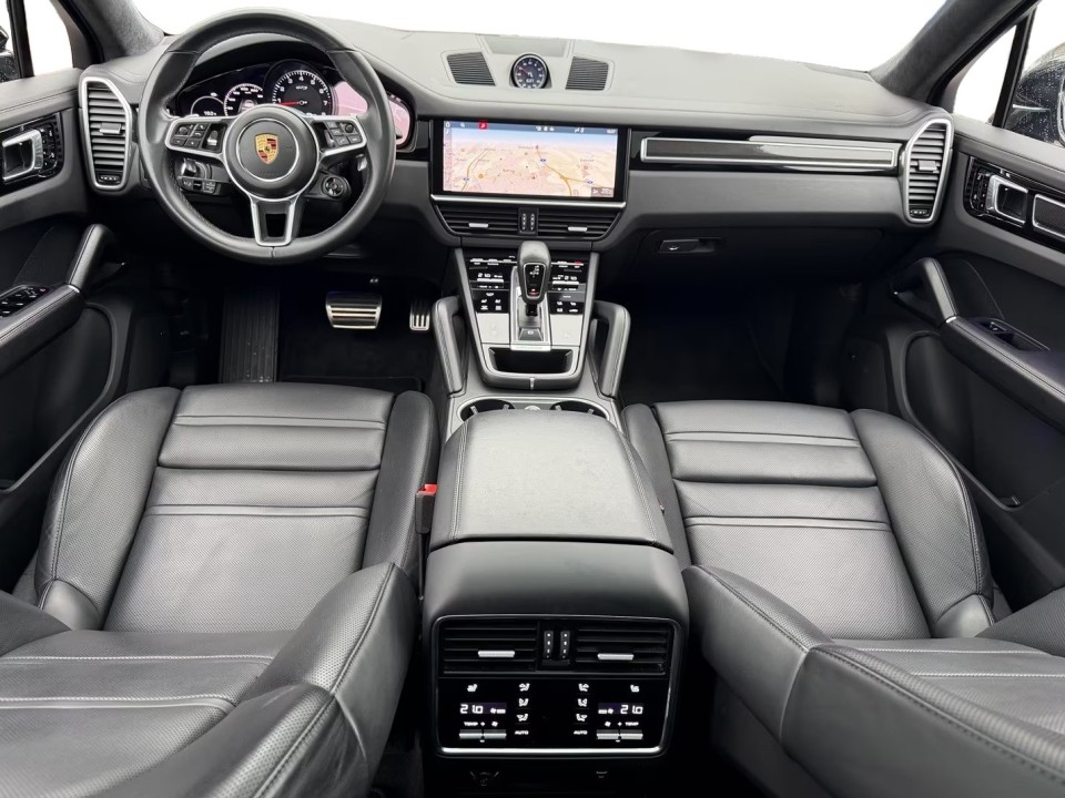 Porsche Cayenne Coupe GTS - foto 25