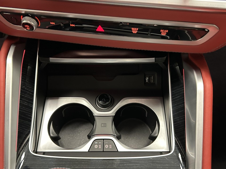BMW X6 M Competition - foto 18