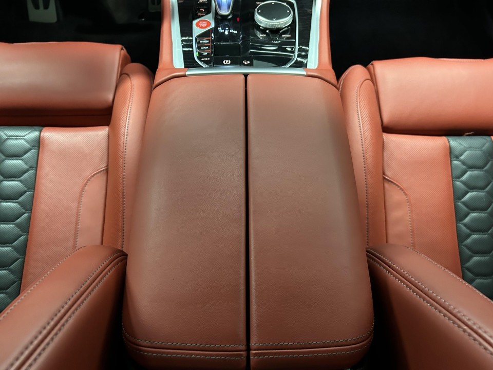 BMW X6 M Competition - foto 19