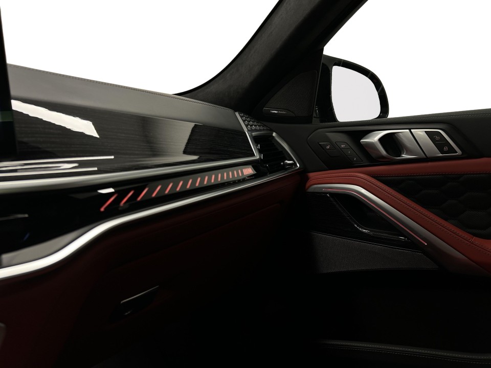 BMW X6 M Competition - foto 21