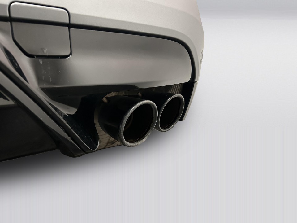 BMW X6 M Competition - foto 40