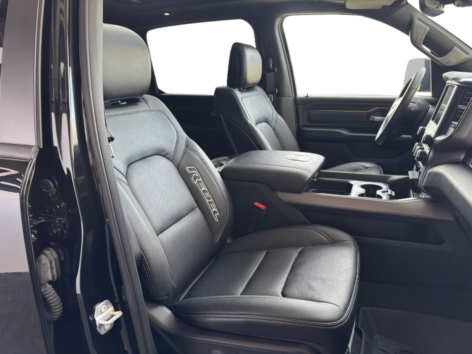 Dodge RAM 1500 Rebel - foto 10