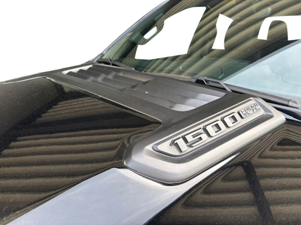 Dodge RAM 1500 Rebel - foto 24