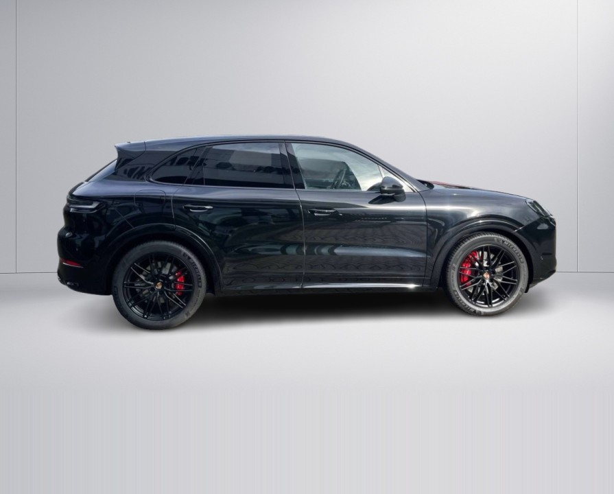 Porsche Cayenne S (2)