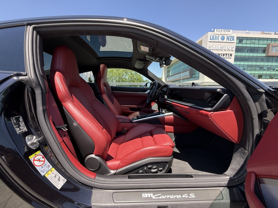 Porsche 911 Carrera 4S - foto 13