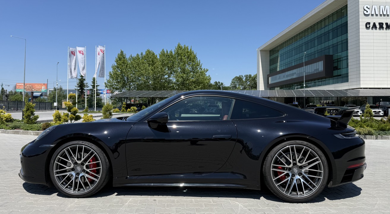 Porsche 911 Carrera 4S - foto 6