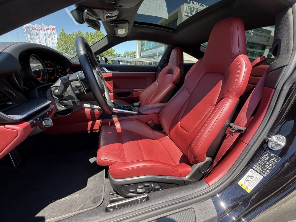Porsche 911 Carrera 4S - foto 10