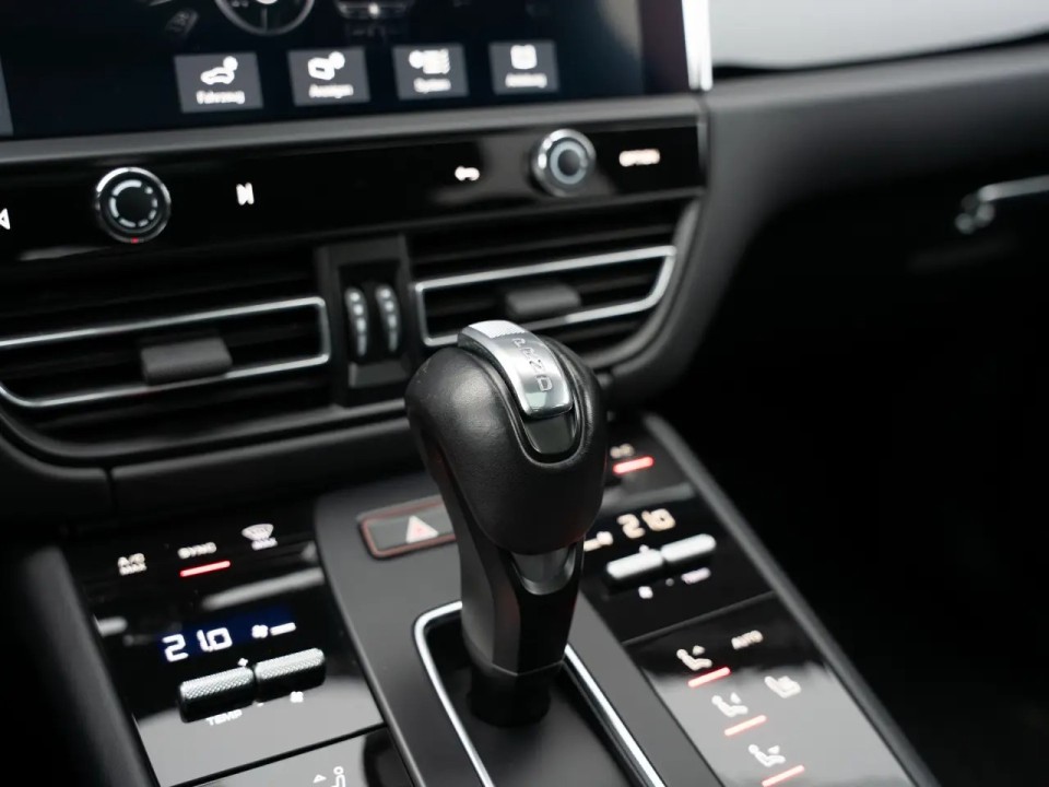 Porsche Macan GTS - foto 16
