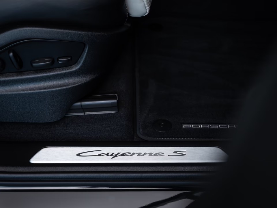 Porsche Cayenne Coupe S E-Hybrid - foto 38