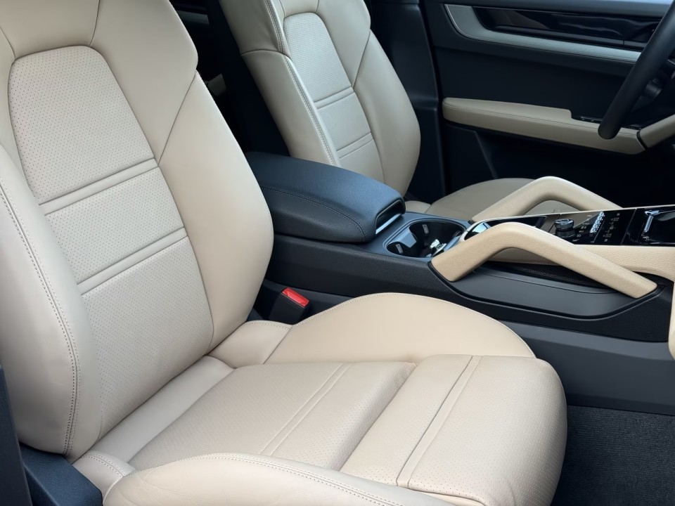 Porsche Cayenne Coupe E-Hybrid - foto 19