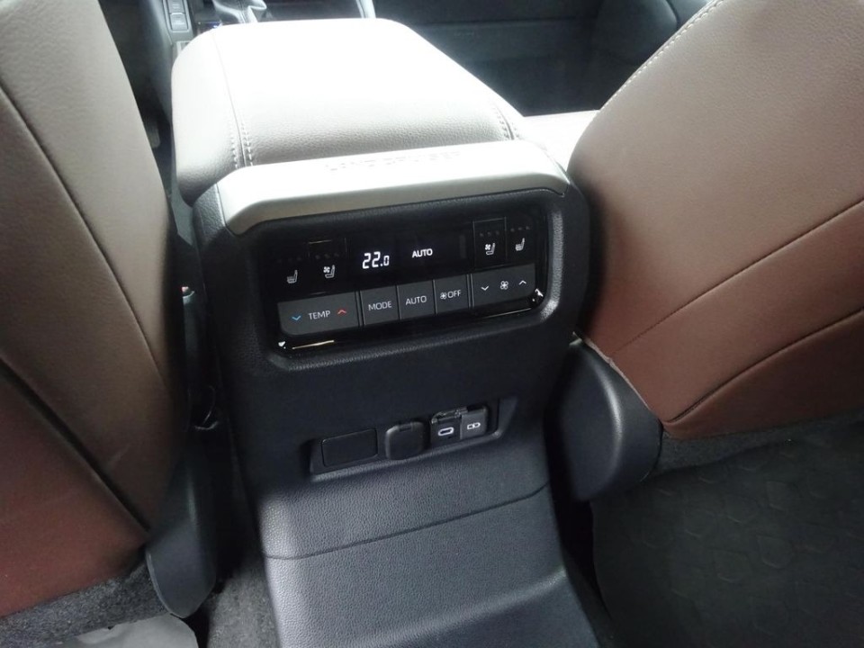 Toyota Land Cruiser 250 First Edition - foto 20