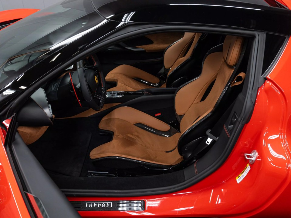 Ferrari 296 GTB - foto 13